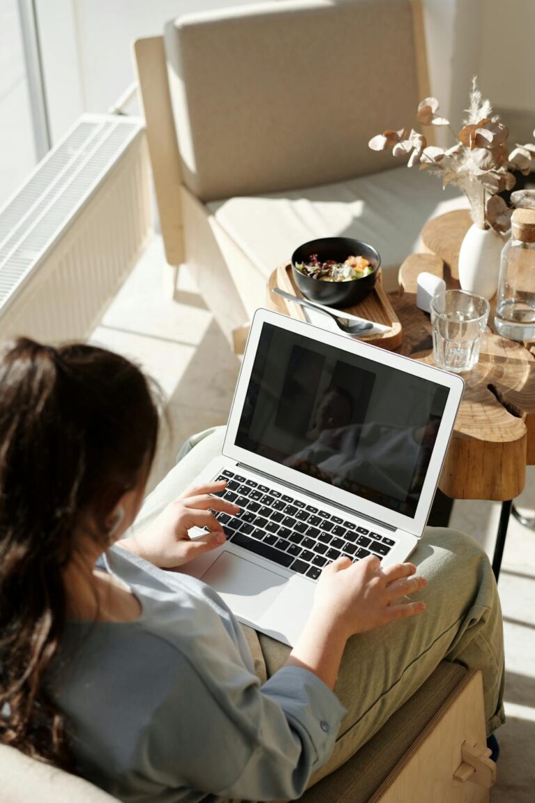 How to Choose the Right Solo Business Idea For You: 7 Steps