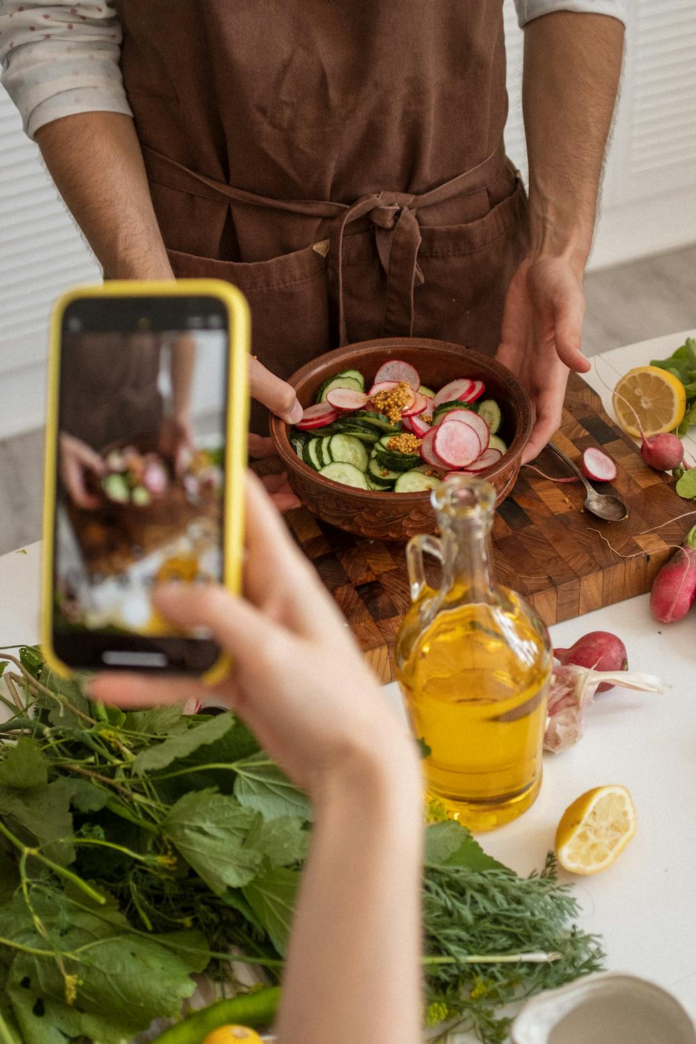 How to Make Money As a Food Blogger: 10 Ways for Solopreneurs